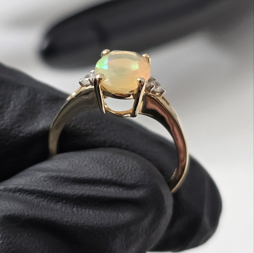 Watch Video / 10K Gold Ethiopian Opal and Diamond Ring